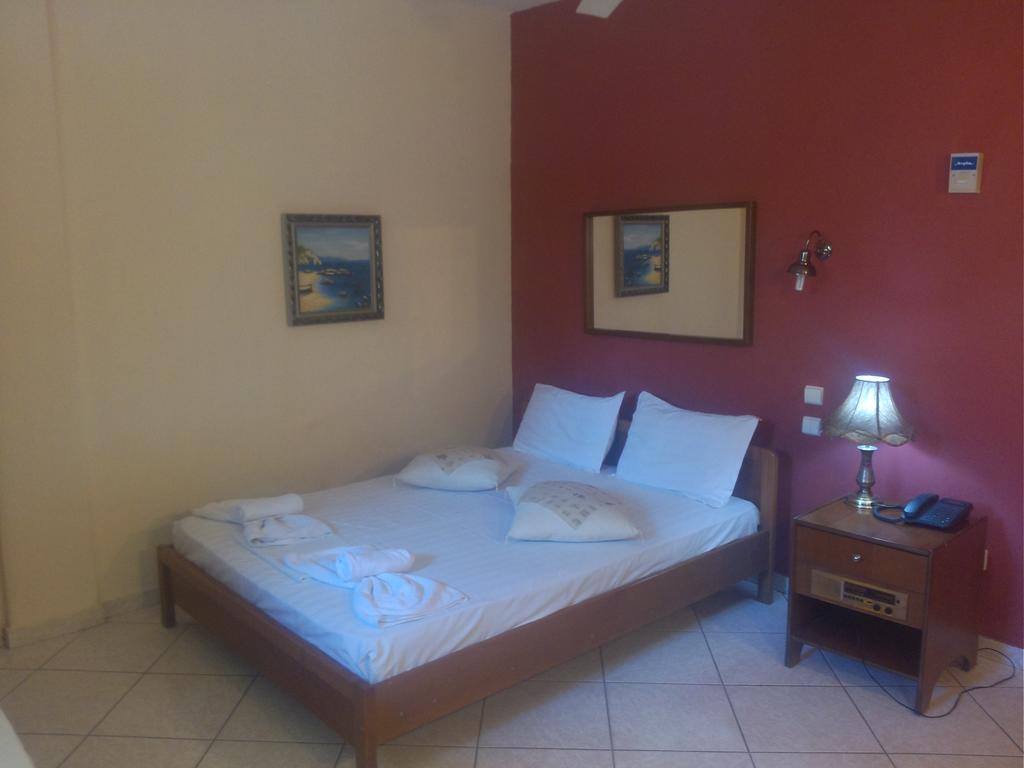 Pelli Hotel Pefkochori Chambre photo