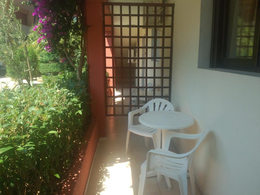 Pelli Hotel Pefkochori Chambre photo