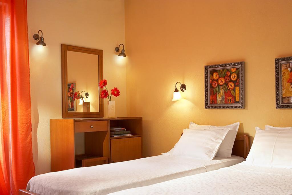 Pelli Hotel Pefkochori Extérieur photo
