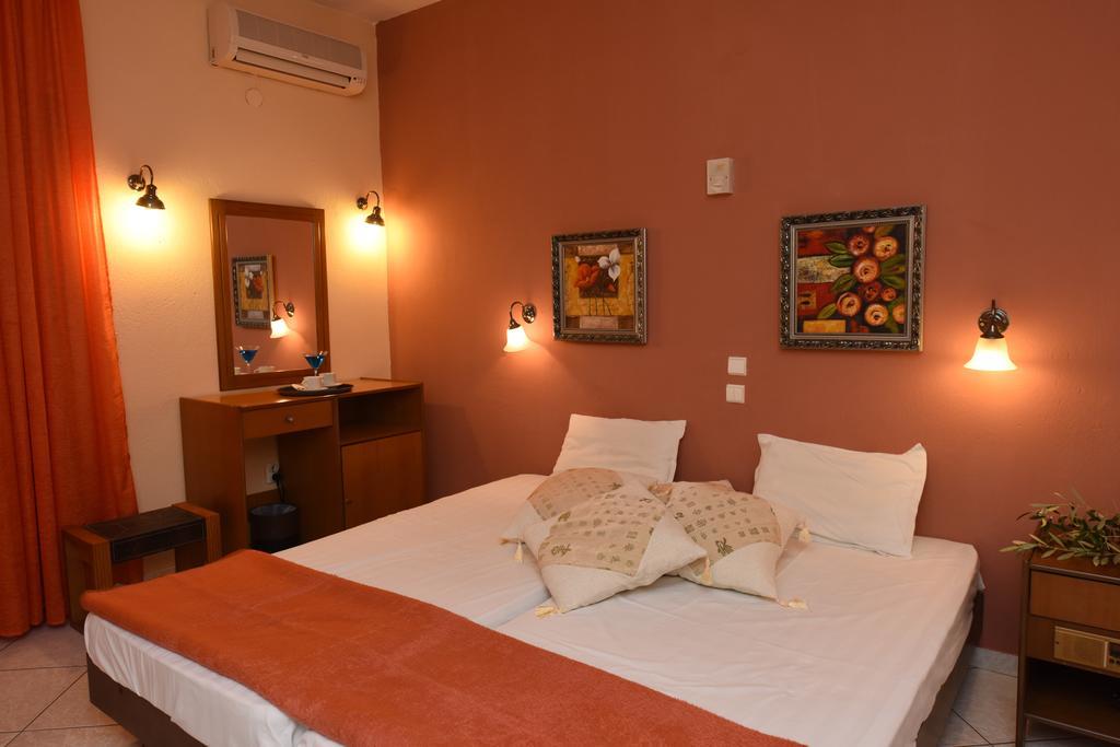 Pelli Hotel Pefkochori Extérieur photo