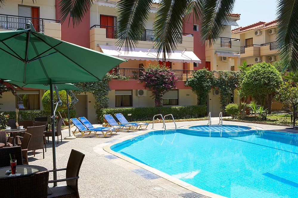 Pelli Hotel Pefkochori Extérieur photo